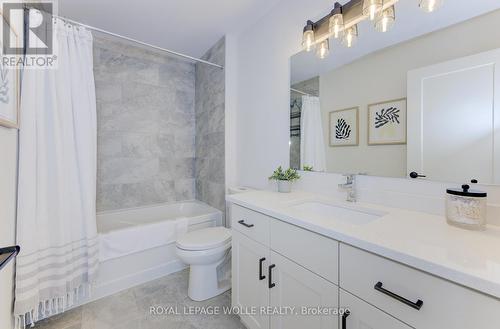 45 Hedley Lane, Centre Wellington, ON - Indoor Photo Showing Bathroom