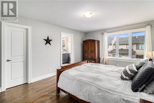 212 Purchase Crescent, Ottawa, ON - Indoor Photo Showing Bedroom