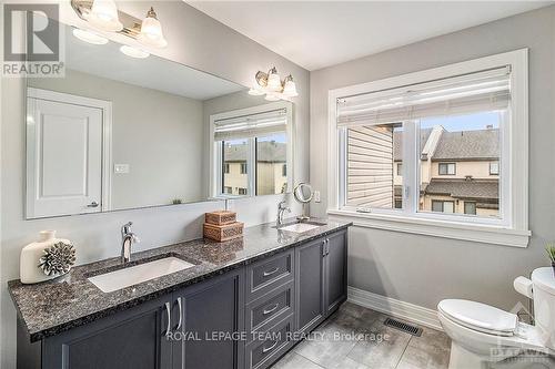 212 Purchase Crescent, Ottawa, ON - Indoor Photo Showing Bathroom