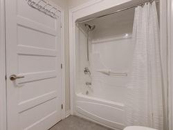 Ensuite bathroom - 