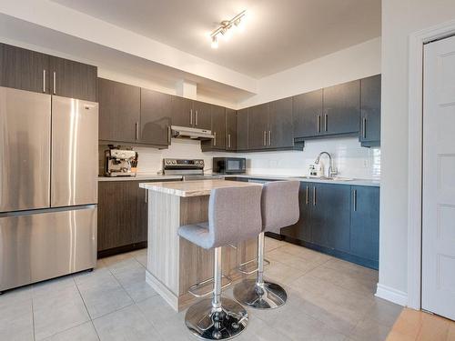 Cuisine - 306-7700 Rue De Lavaltrie, Montréal (Mercier/Hochelaga-Maisonneuve), QC - Indoor Photo Showing Kitchen With Upgraded Kitchen