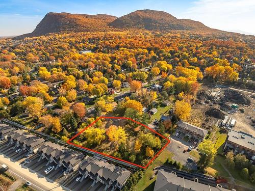 Photo aÃ©rienne - Rue St-Jacques, Mont-Saint-Hilaire, QC 