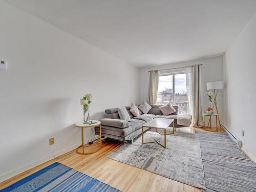 Interior - 1607 Rue Langevin, Longueuil (Saint-Hubert), QC - Indoor Photo Showing Living Room