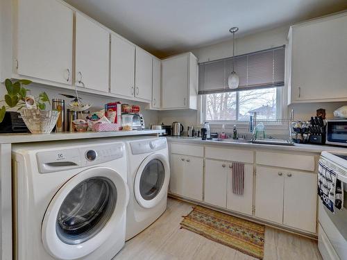 Interior - 1607 Rue Langevin, Longueuil (Saint-Hubert), QC - Indoor Photo Showing Laundry Room