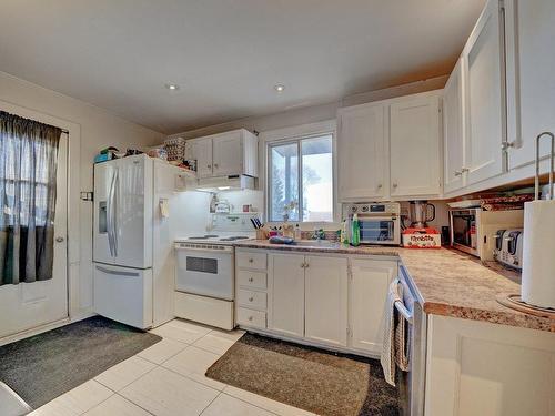 Cuisine - 251  - 259 Rue Leblanc O., Longueuil (Le Vieux-Longueuil), QC - Indoor Photo Showing Kitchen