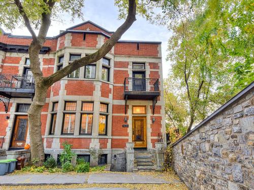 Exterior - B-1636 Av. De Seaforth, Montréal (Ville-Marie), QC - Outdoor With Balcony With Facade