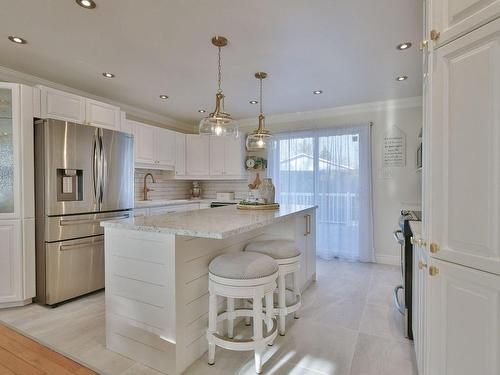 Kitchen - 26 Rue Amireault, L'Épiphanie, QC - Indoor Photo Showing Kitchen With Upgraded Kitchen