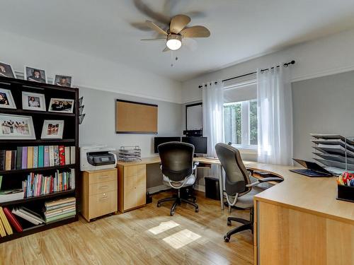 Bedroom - 70 Ch. Du Bouton-D'Or, Sainte-Anne-Des-Lacs, QC - Indoor Photo Showing Office