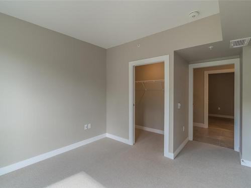 307-3529 Dolphin Dr, Nanoose Bay, BC - Indoor Photo Showing Other Room