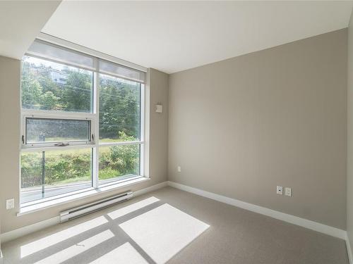 307-3529 Dolphin Dr, Nanoose Bay, BC - Indoor Photo Showing Other Room