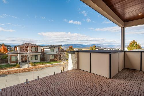 5084 Twinflower Crescent, Kelowna, BC - Outdoor With Exterior