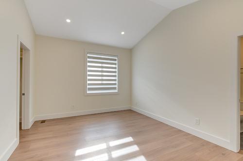 5084 Twinflower Crescent, Kelowna, BC - Indoor Photo Showing Other Room