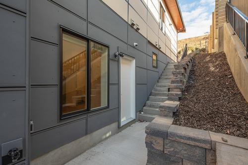 5084 Twinflower Crescent, Kelowna, BC -  With Exterior