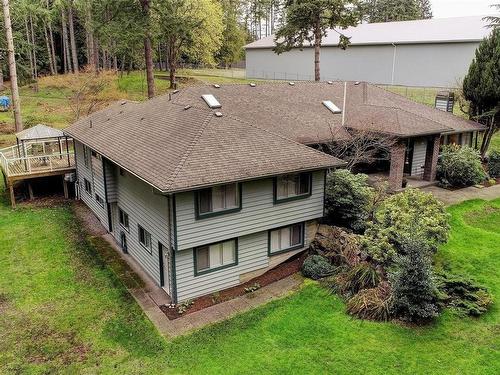 6363 Old West Saanich Rd, Central Saanich, BC 