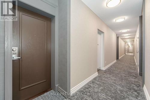 306 - 4620 Highway 7, Vaughan, ON - Indoor Photo Showing Other Room