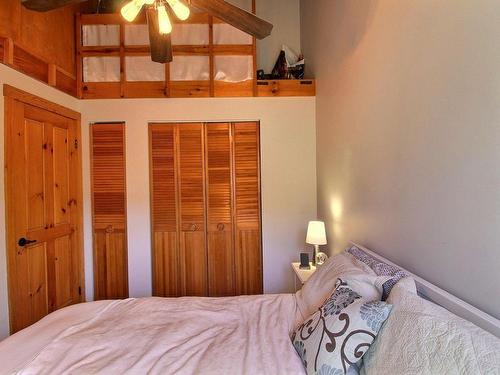 Bedroom - 5015 Ch. Du Parc, Orford, QC - Indoor Photo Showing Bedroom