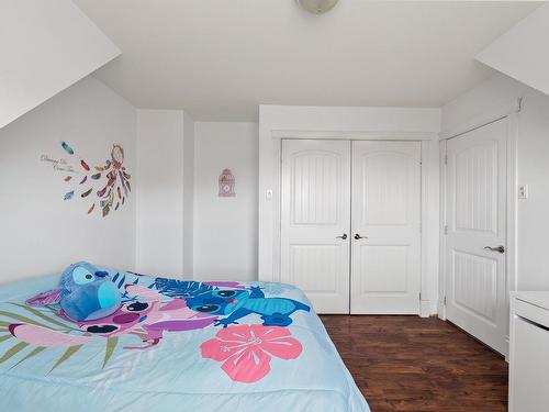 Bedroom - 73 Rue Donaldson, Shannon, QC - Indoor Photo Showing Bedroom