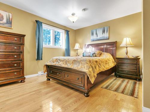 Master bedroom - 2087 Ch. Lakeshore, Clarenceville, QC - Indoor Photo Showing Bedroom