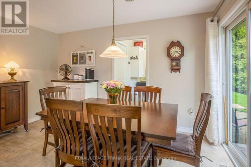 6 Ellard Court, Kawartha Lakes (Bobcaygeon), ON - Indoor Photo Showing Dining Room