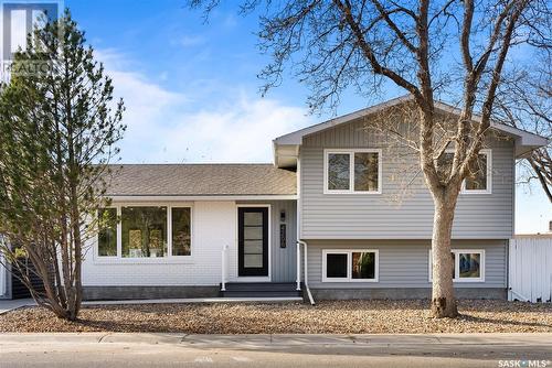 4206 Pasqua Street, Regina, SK - Outdoor With Facade