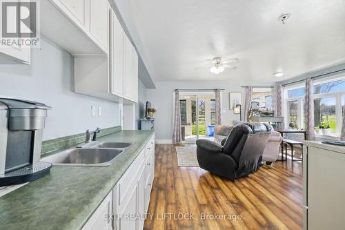 3551 Shelter Valley Road, Alnwick/Haldimand (Grafton), ON - Indoor Photo Showing Kitchen With Double Sink