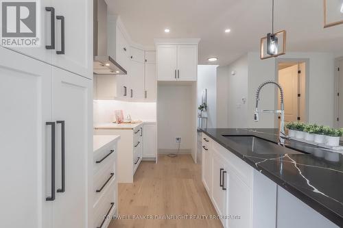 104 Greene Street, South Huron (Exeter), ON - Indoor Photo Showing Kitchen