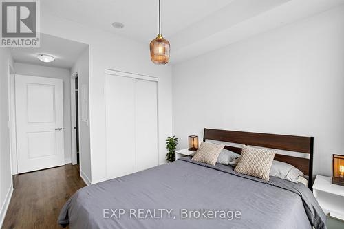 609 - 68 Merton Street, Toronto, ON - Indoor Photo Showing Bedroom