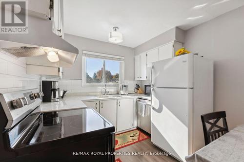 49 - 1300 Oxford Street, Oshawa, ON - Indoor Photo Showing Kitchen