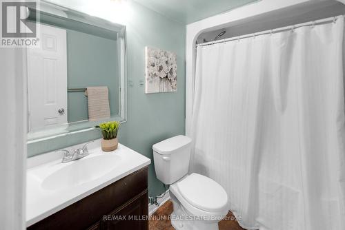 303 - 266 Overlea Drive, Kitchener, ON - Indoor Photo Showing Bathroom