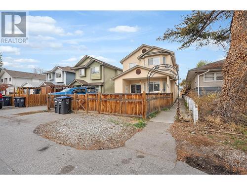 763 Kamloops Avenue Unit# 101, Penticton, BC - Outdoor