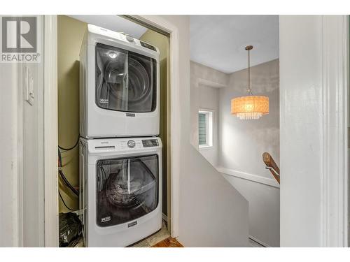 763 Kamloops Avenue Unit# 101, Penticton, BC - Indoor Photo Showing Laundry Room