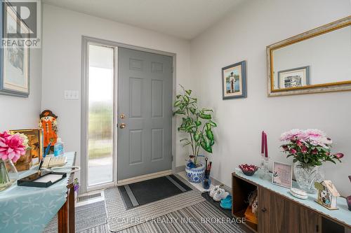 5810 County Rd 9, Greater Napanee, ON - Indoor Photo Showing Other Room