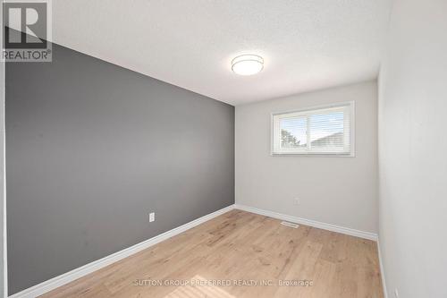 8 - 1443 Huron Street, London, ON - Indoor Photo Showing Other Room