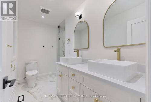 17200 12Th Concession Road, King, ON - Indoor Photo Showing Bathroom