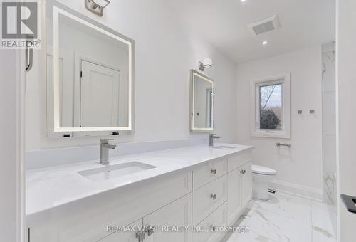 17200 12Th Concession Road, King, ON - Indoor Photo Showing Bathroom