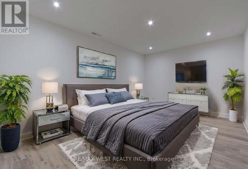 17200 12Th Concession Road, King, ON - Indoor Photo Showing Bedroom