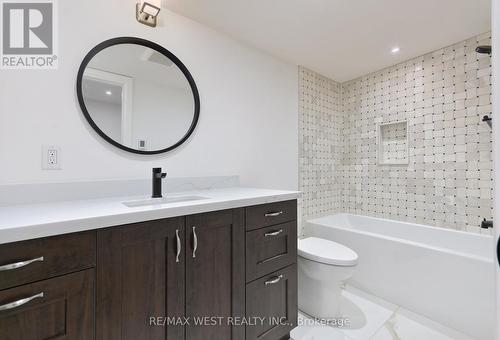 17200 12Th Concession Road, King, ON - Indoor Photo Showing Bathroom