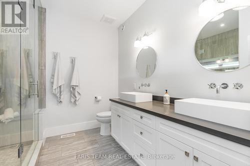 141 Dale Crescent, Bradford West Gwillimbury, ON - Indoor Photo Showing Bathroom