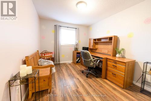 29 Shaw Street, Springwater, ON - Indoor Photo Showing Office