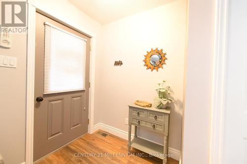 29 Shaw Street, Springwater, ON - Indoor Photo Showing Other Room