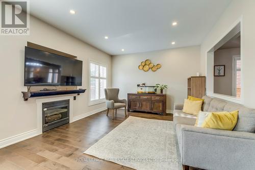 2484 Logan Avenue, Oakville, ON - Indoor Photo Showing Living Room With Fireplace