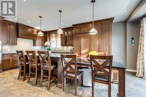 2484 Logan Avenue, Oakville, ON - Indoor Photo Showing Dining Room