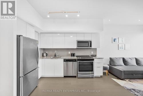 2806 - 20 Shore Breeze Drive, Toronto, ON - Indoor Photo Showing Kitchen With Stainless Steel Kitchen