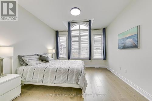 83 Ballmer Trail, Oakville, ON - Indoor Photo Showing Bedroom