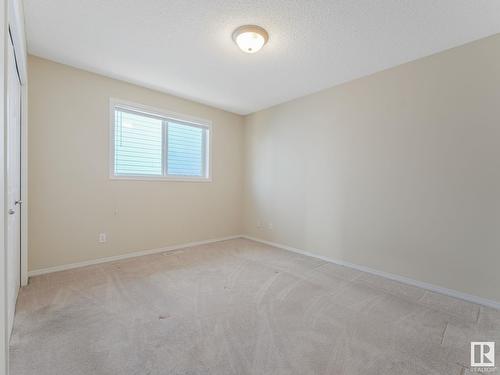 3344 24 Av Nw, Edmonton, AB - Indoor Photo Showing Other Room