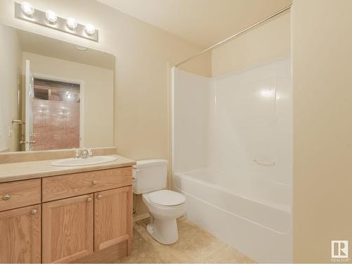 3344 24 Av Nw, Edmonton, AB - Indoor Photo Showing Bathroom