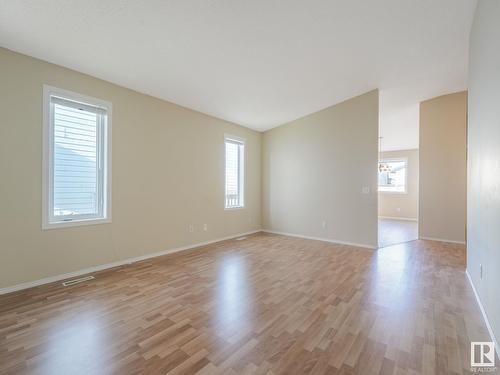 3344 24 Av Nw, Edmonton, AB - Indoor Photo Showing Other Room