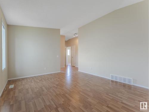 3344 24 Av Nw, Edmonton, AB - Indoor Photo Showing Other Room