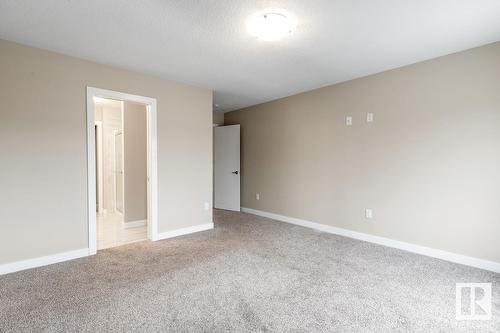 8538 Cushing Pl Sw, Edmonton, AB - Indoor Photo Showing Other Room