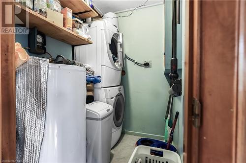 415 Mallory Beach Road, South Bruce Peninsula, ON - Indoor Photo Showing Laundry Room